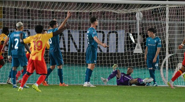 Scontro salvezza in parità, è 1-1 fra Lecce e Fiorentina