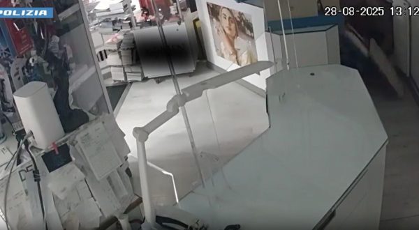 Furto da 500mila euro in gioielleria ad Asti, individuati i responsabili