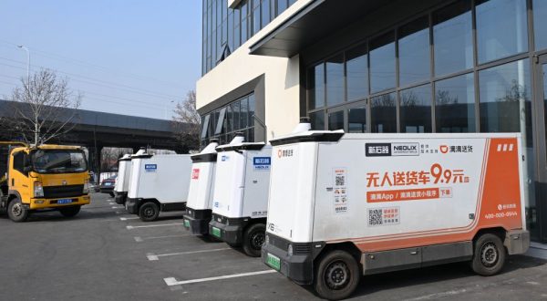 Consegne ed entrate in aumento per le poste cinesi