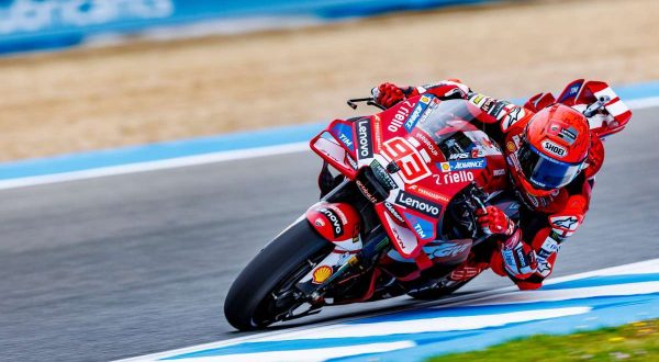 Marc Marquez vince la Sprint del Gp di Spagna su Bagnaia e Morbidelli