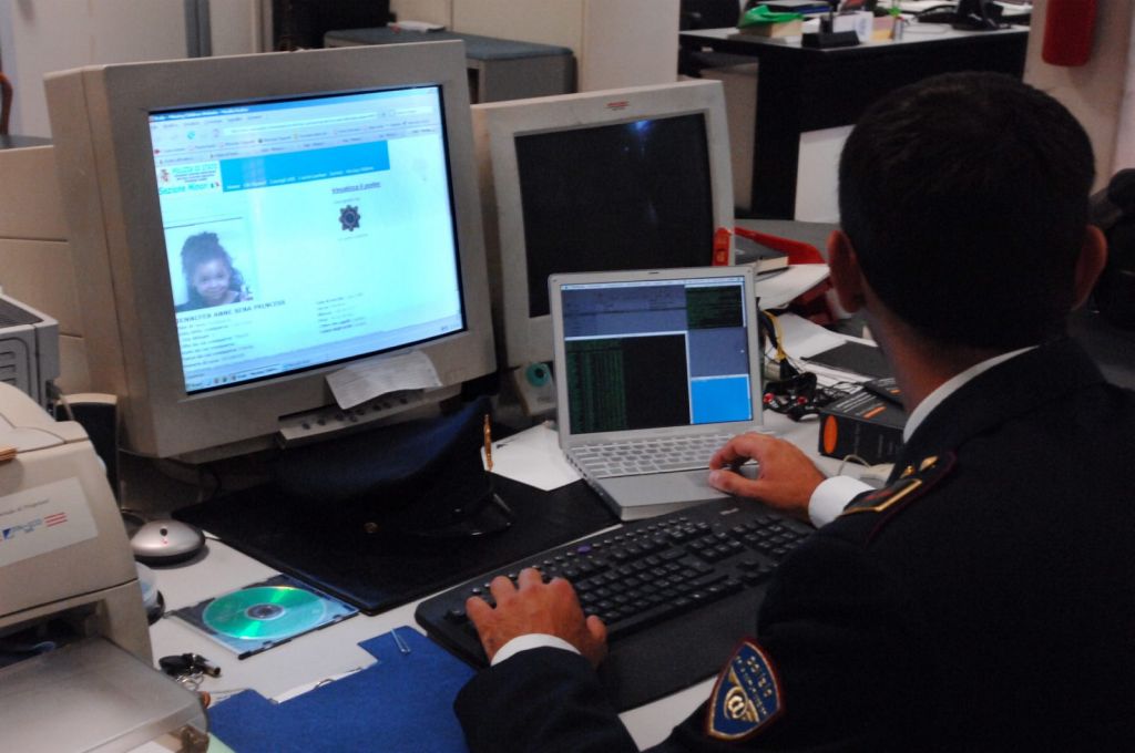 Operazione &ldquo;Mad Hatter&rdquo;, 9 perquisizioni volte a contrasto pedopornografia online