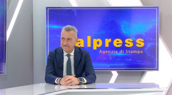 Mici, Annese “Serve un registro nazionale per 300mila pazienti invisibili”