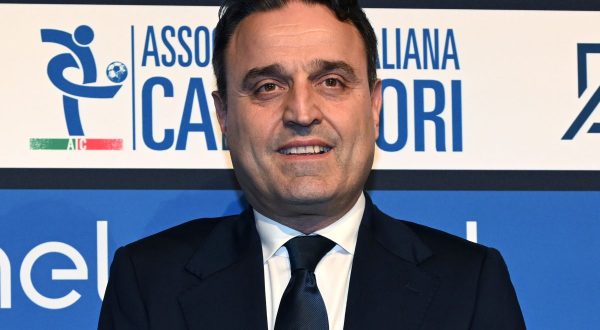 Confermata inibizione di 13 mesi per Zappi, decade da presidente degli Arbitri