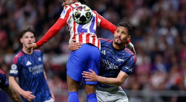 Gyokeres e Alvarez su rigore, 1-1 tra Atletico Madrid e Arsenal