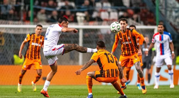 Crystal Palace a un passo dalla finale di Conference, sogna il Rayo