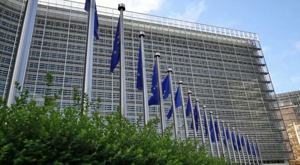 Europa, 21 azioni per rafforzare l’economia nel Mediterraneo