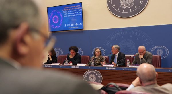 Herpes Zoster e RSV, la vaccinazione per adulti e fragili strumento di longevità