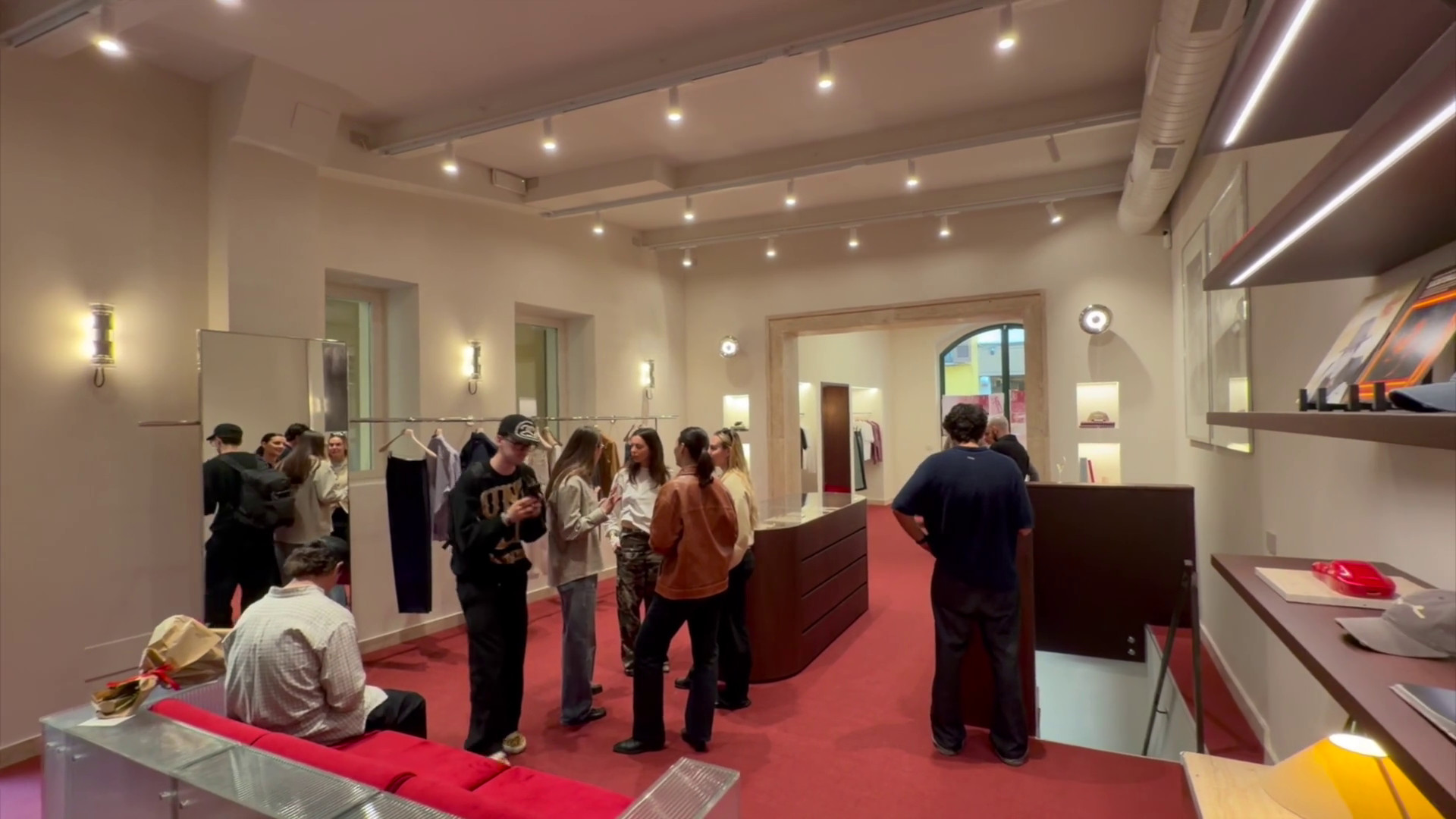 FiveFourFive inaugura il primo store a Milano