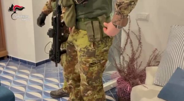 Arrestato il boss latitante di camorra Roberto Mazzarella