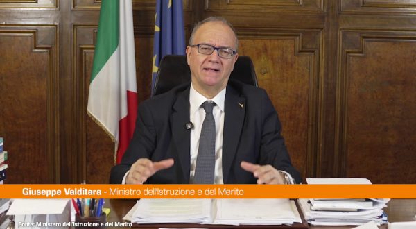 Scuola, Valditara “Con tre rinnovi del contratto risultato storico”