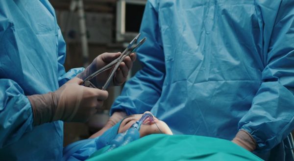 Chirurgia plastica ed estetica, due aspetti della stessa disciplina