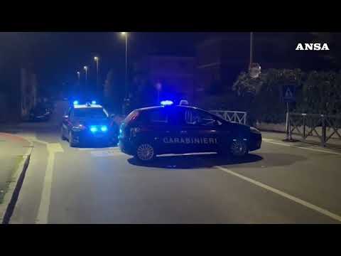 Ucciso un 20enne a Crema, sospettato un minore: i rilievi sul luogo del delitto #ansa #news