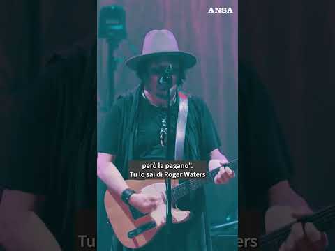 Zucchero alza la voce contro la guerra: “Oggi la musica non fa abbastanza” #ansa #news