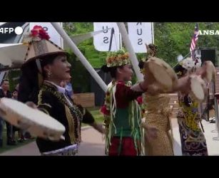 Crollano i prezzi dei voli alle Maldive con 250euro,ma c'&egrave; il rischio rincari in Europa #ansa #news