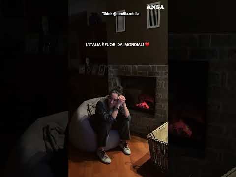 La delusione dei tifosi sui social per la mancata qualifica ai Mondiali #ansa #news