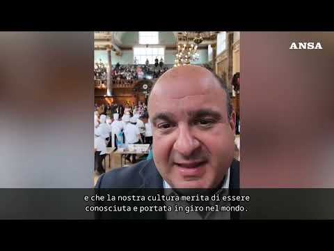 A Londra il tiramisù da Guinnes dei primati, supera i 440 metri di lunghezza#ansa #news