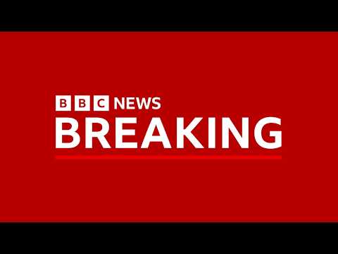Two Jewish men seriously injured after being stabbed in north London | BBC News