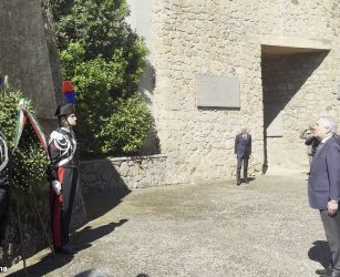 Tajani alle celebrazioni del 25 aprile alle Fosse Ardeatine