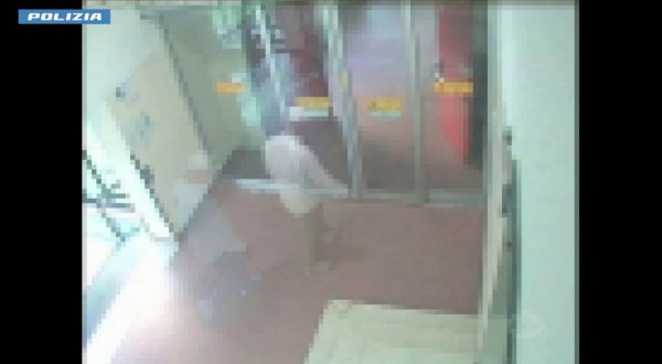 Furti di farmaci oncologici nei depositi AUSL di Reggio Emilia: sei arresti