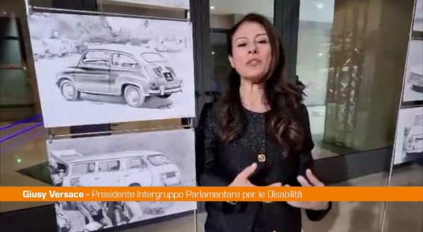 Autismo, Versace “Arte e sport aiutano a cambiare l’approccio”