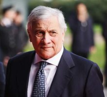 Iran, Tajani sente Araghchi &ldquo;Stop escalation, priorit&agrave; cessate fuoco e stabilit&agrave;&rdquo;