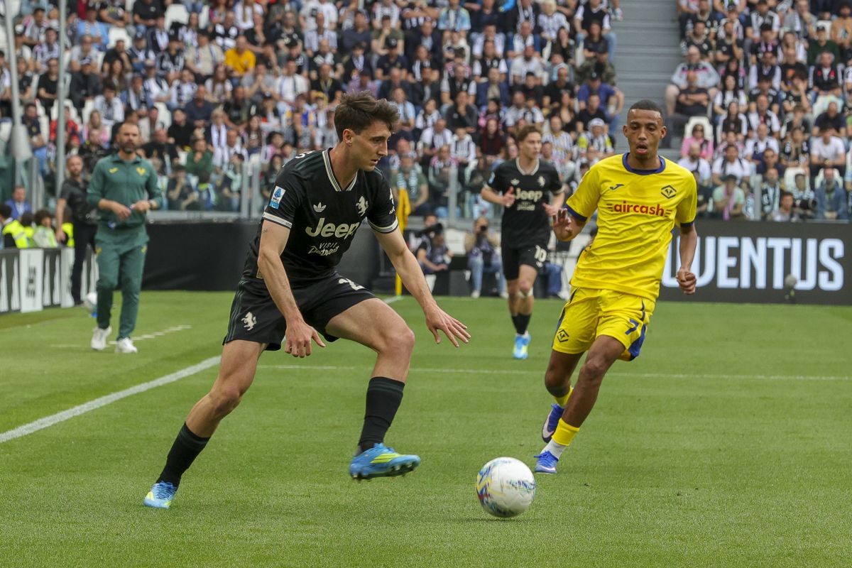 Solo 1-1 per la Juve contro il Verona gi&agrave; retrocesso