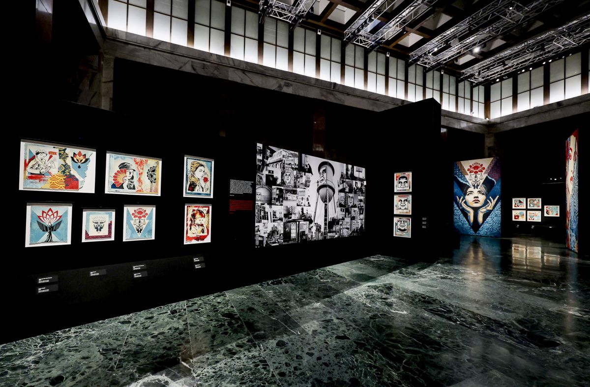 L&rsquo;arte urbana contemporanea di Obey alle Gallerie d&rsquo;Italia a Napoli