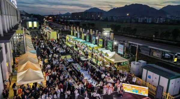 Cina, sale il fatturato legato ai consumi nelle vacanze del Primo Maggio