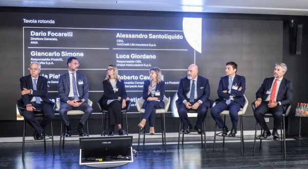 Deloitte, 7 italiani su 10 preferiscono le polizze per proteggere il capitale