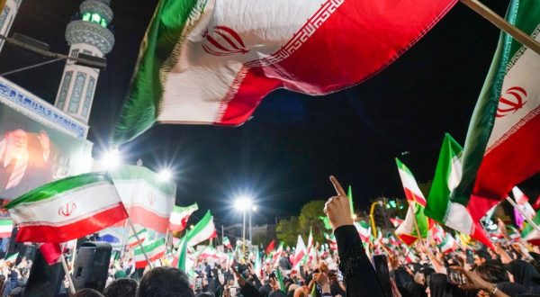 Iran invia risposta a proposta Usa su fine guerra