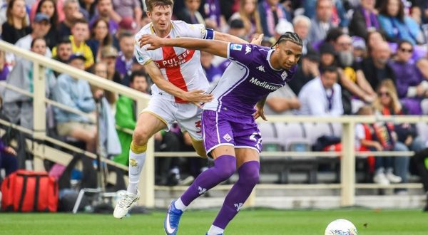 Reti inviolate in Fiorentina-Genoa, i viola restano in A