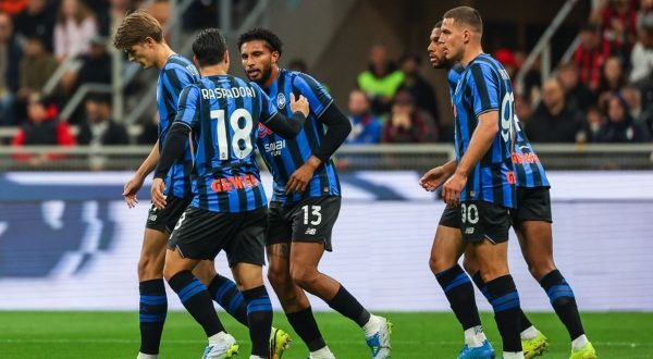 Fischi a San Siro, il Milan perde in casa contro l’Atalanta