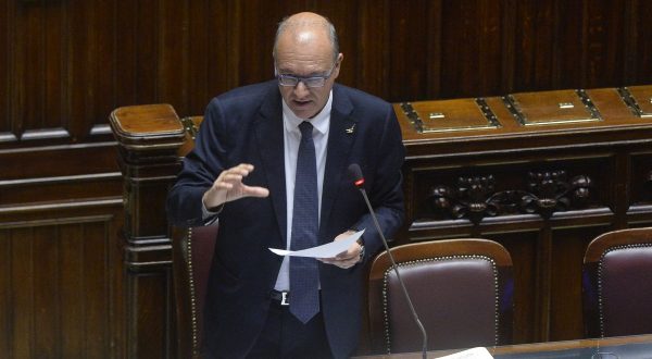 Scuola, Valditara “La stagione dei blocchi contrattuali definitivamente superata”