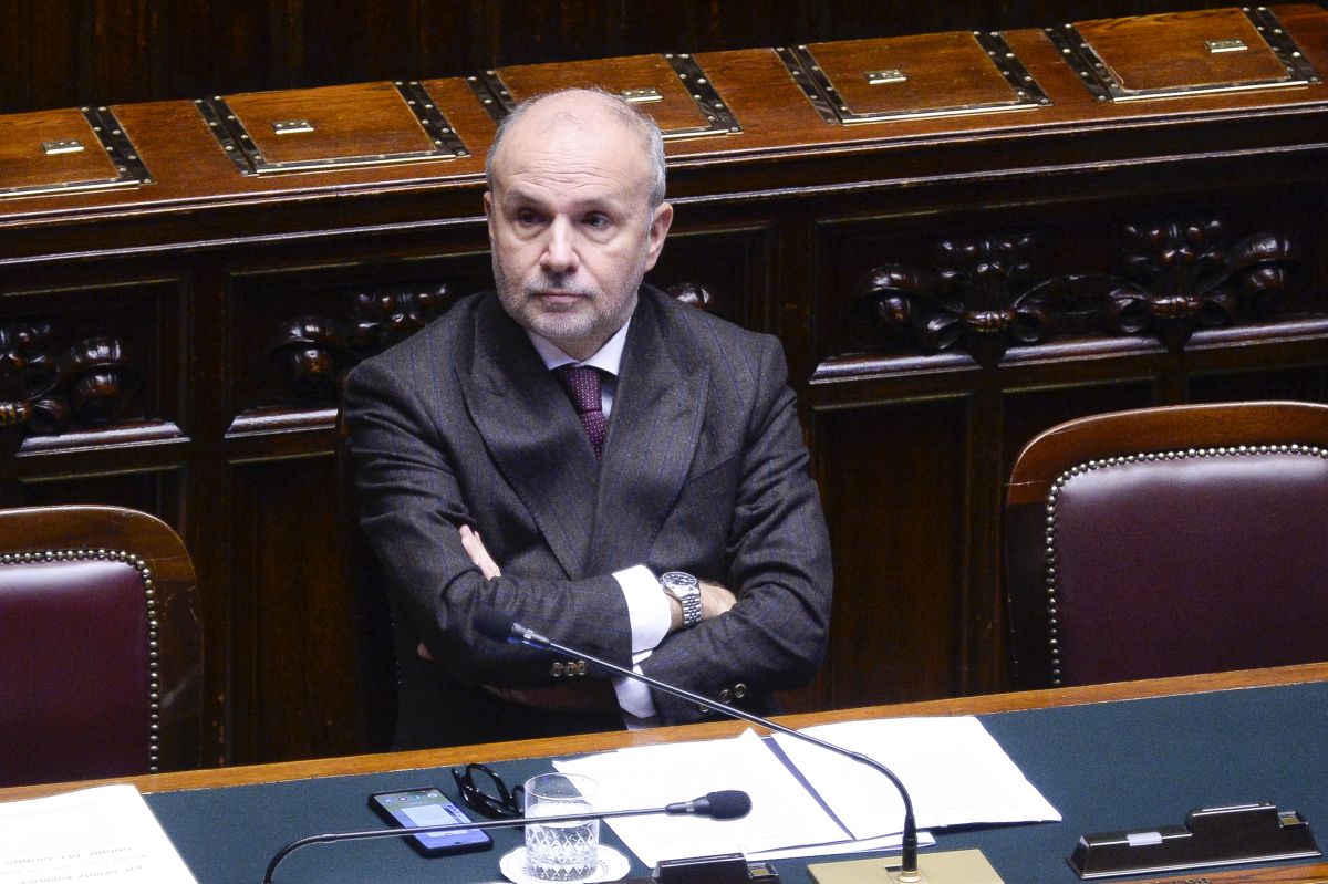 Hantavirus, Schillaci &ldquo;Nessun pericolo in Italia&rdquo;