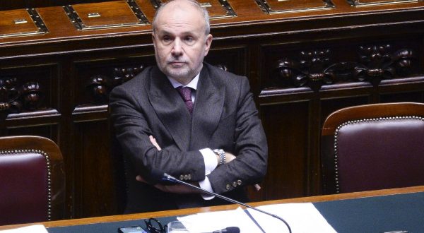 Hantavirus, Schillaci “Per l’Italia il rischio è molto basso ma noi siamo pronti”