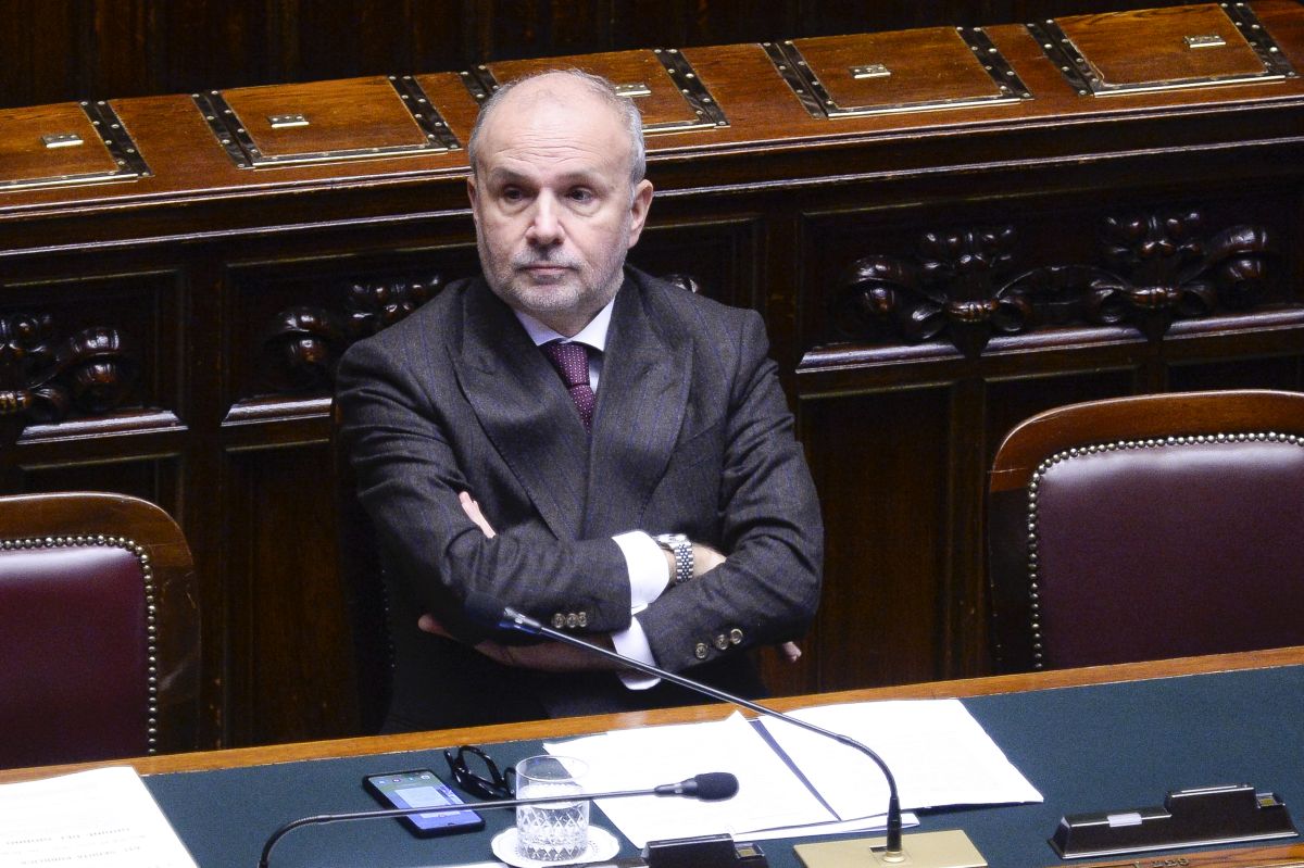 Hantavirus, Schillaci &ldquo;Per l&rsquo;Italia il rischio &egrave; molto basso ma noi siamo pronti&rdquo;