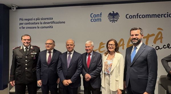Confcommercio, nel 2025 l’illegalità è costata alle imprese 41 miliardi di euro