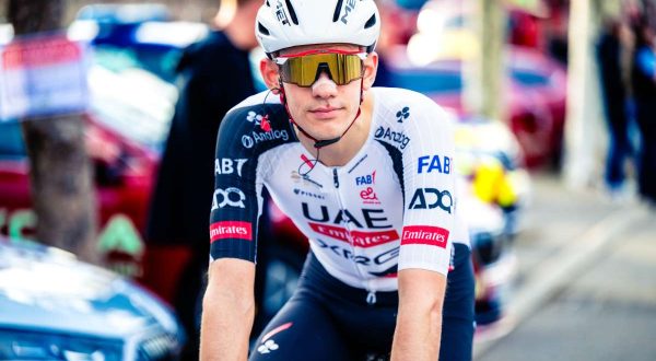 Arrieta vince a Potenza la 5^ tappa del Giro, Eulalio nuova maglia rosa