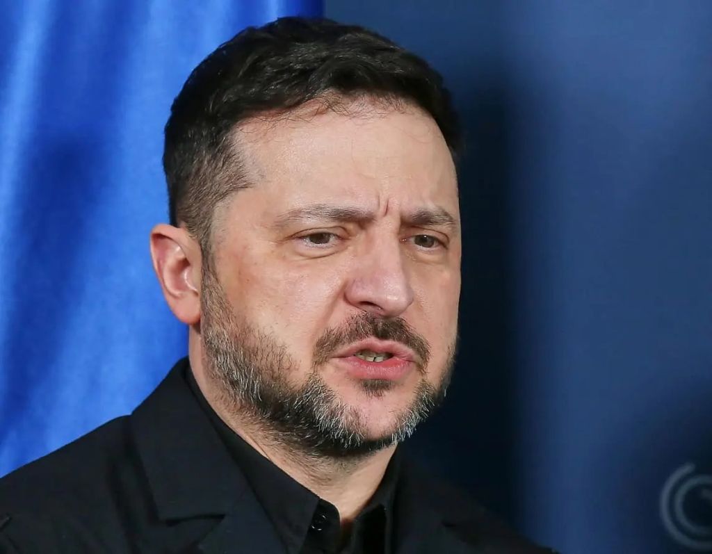 Zelensky &ldquo;Nella notte attacco russo con droni e missili su Kiev&rdquo;