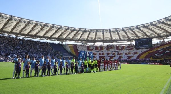 Derby Roma e gare Champions alle 12, finale internazionali alle 17