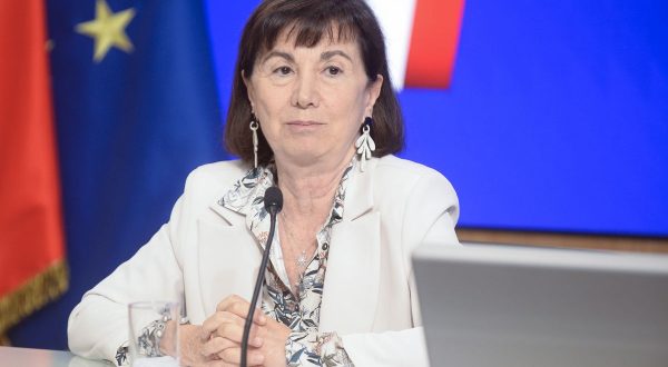 Famiglia, Roccella “Preservare eccezione italiana da cultura della post-modernità”