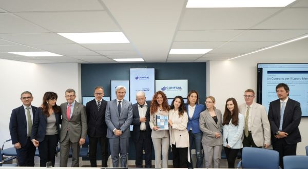 Ccnl manifatturiero, firmato nuovo contratto per 17 comparti produttivi