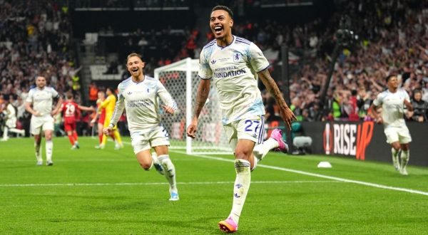 L&rsquo;Aston Villa vince l&rsquo;Europa League contro il Friburgo, Emery 5&deg; titolo