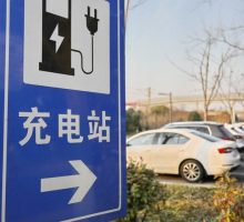 Cina, in crescita il numero delle stazioni di ricarica per veicoli elettrici