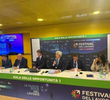 FonARCom lancia allarme su precariet&agrave; e nuovi impieghi poveri