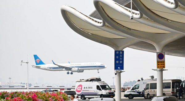Cina, ad aprile 61 milioni di spostamenti in aereo