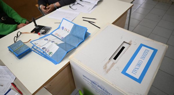 Elezioni comunali, a Messina conferma per Basile. Crisafulli verso la vittoria a Enna, ad Agrigento Sodano in testa