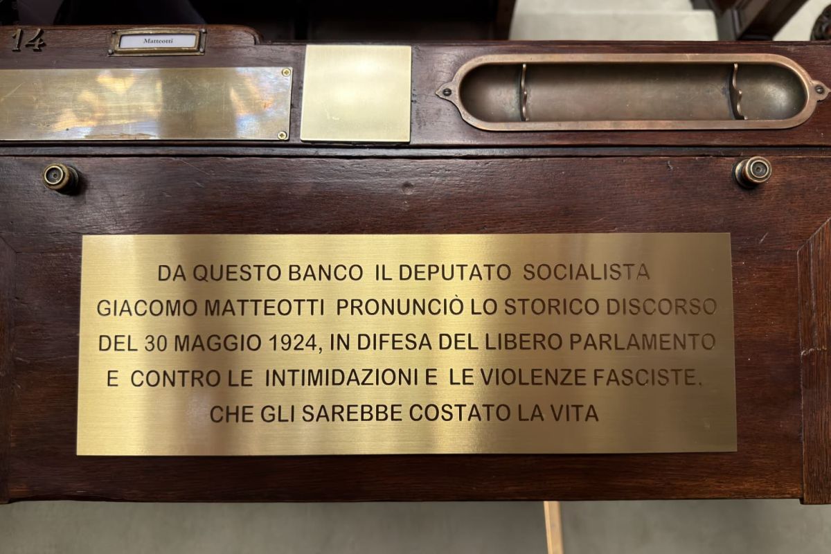 Camera, una targa sullo scranno di Matteotti. Fontana &ldquo;Omaggio alla sua memoria&rdquo;