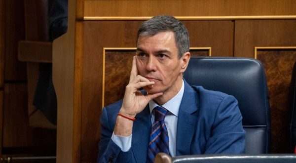 In Spagna perquisito il Psoe, Sanchez ribadisce il sostegno a Zapatero