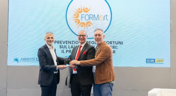 Ambiente Lavoro 2026, premiato progetto Open Fiber per la formazione nei cantieri